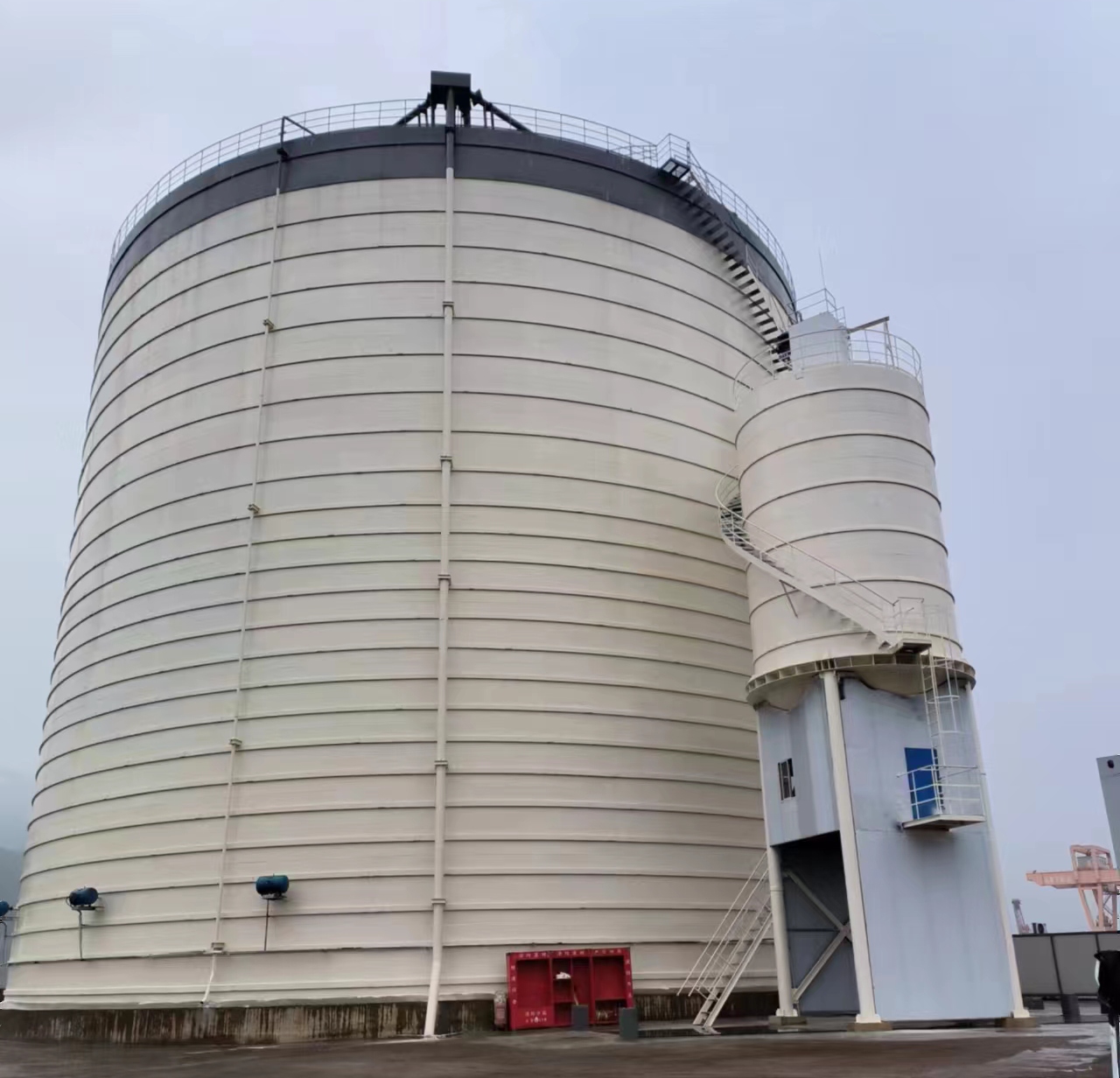 银州10万吨水泥钢板库